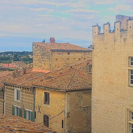 Studio Entre Cevennes Et Camargue Montfrin Exterior photo